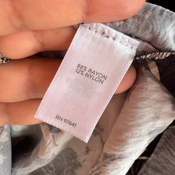 J. Jill Floral Tunic Blouse Black Pink V-Neck Side Slit Pullover 3/4 Sleeve Sz L - Picture 4 of 6